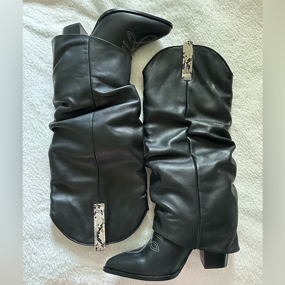 Steve Madden Lassy boots size 9- NEW - Picture 2 of 8